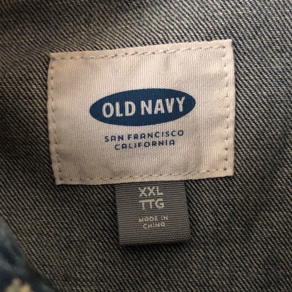 Old Navy Women’s Jean Jacket (NWT) - Picture 3 of 3